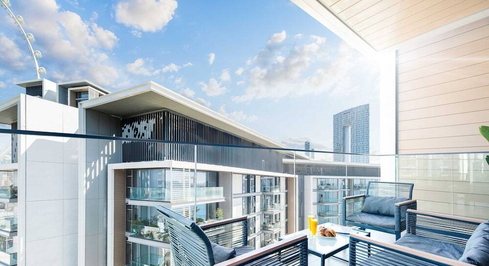 Дубай: LUX Holiday Home - Bluewaters Residences