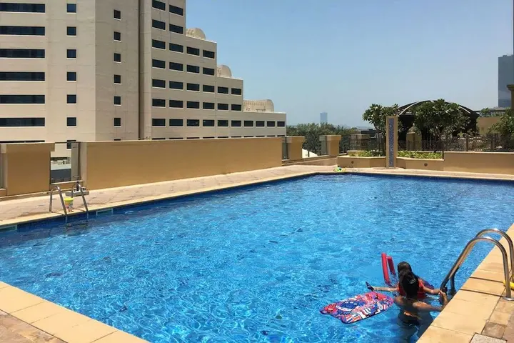 Дубай: LUX Holiday Home - JBR 1