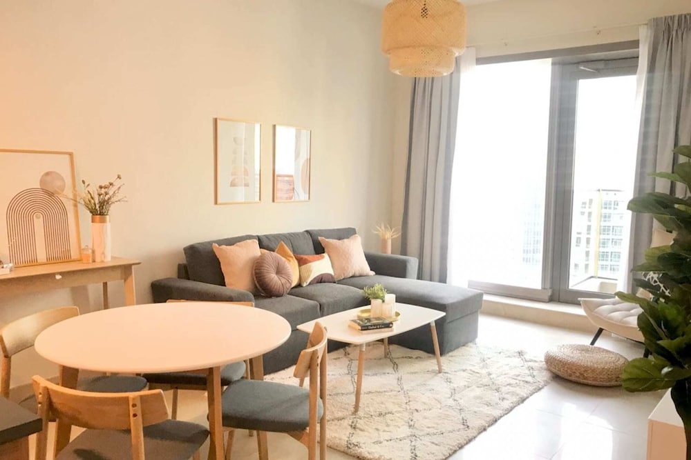 Дубай: Newly Furnished Apt Near the Beach