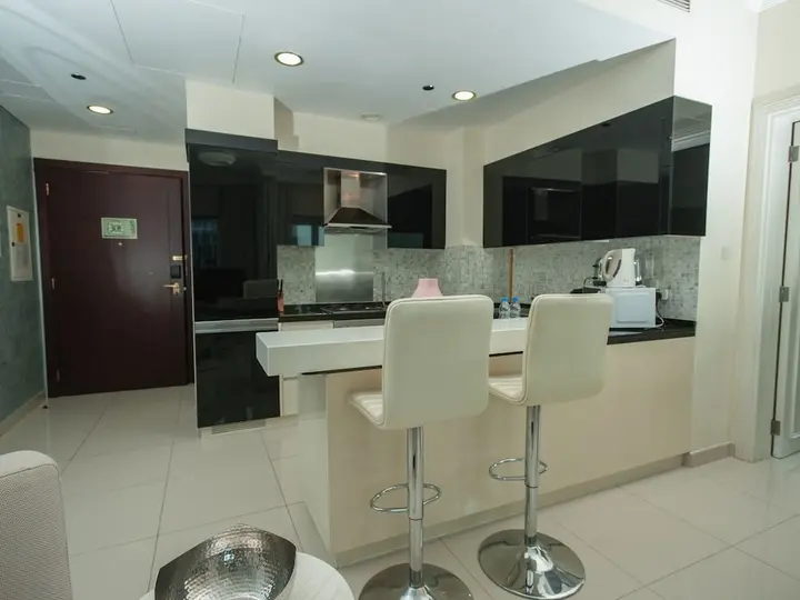 Дубай: OSKENA Vacation Homes - Damac maison Dubai Mall Street