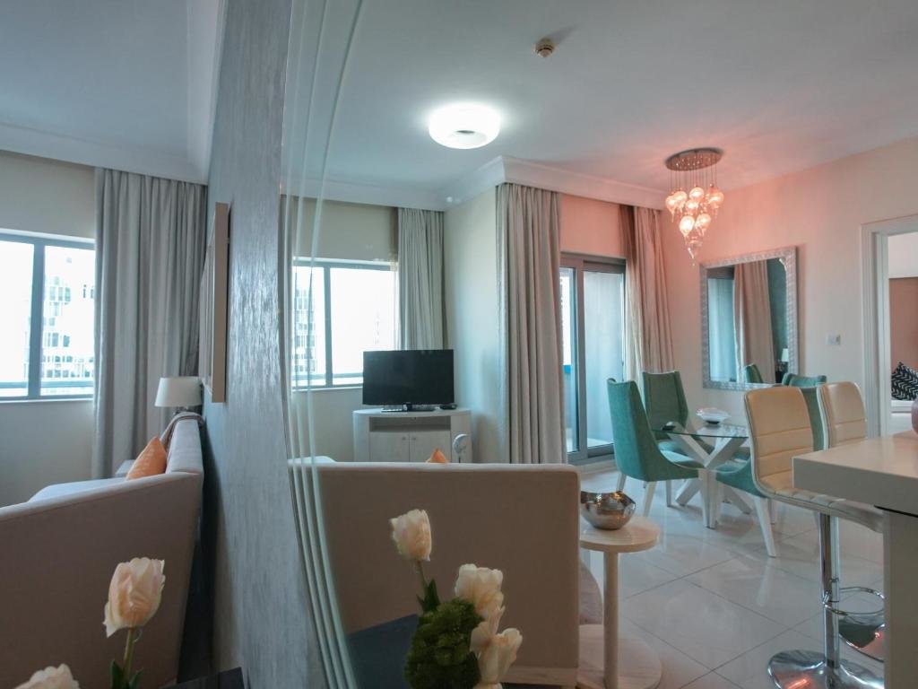 Дубай: OSKENA Vacation Homes - Damac maison Dubai Mall Street