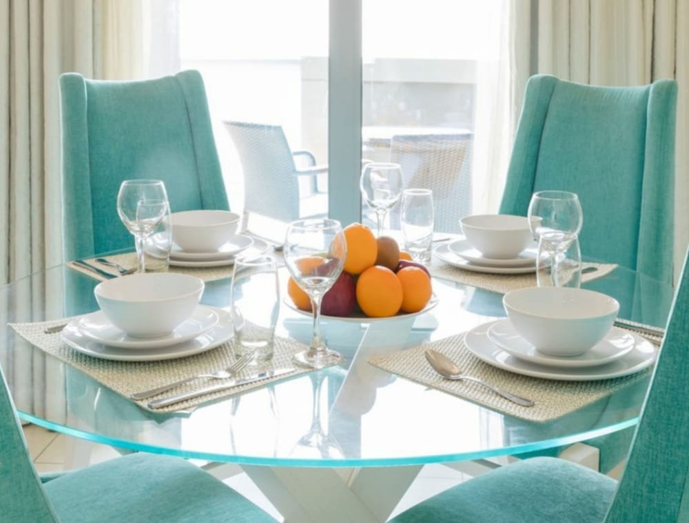 Дубай: OSKENA Vacation Homes - Damac maison Dubai Mall Street