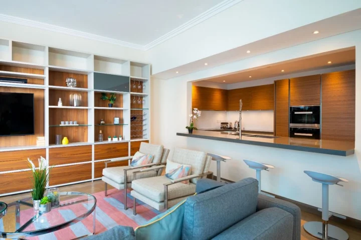 Дубай: Al Bateen Residence by Maison Privee