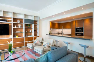 Дубай: Al Bateen Residence by Maison Privee