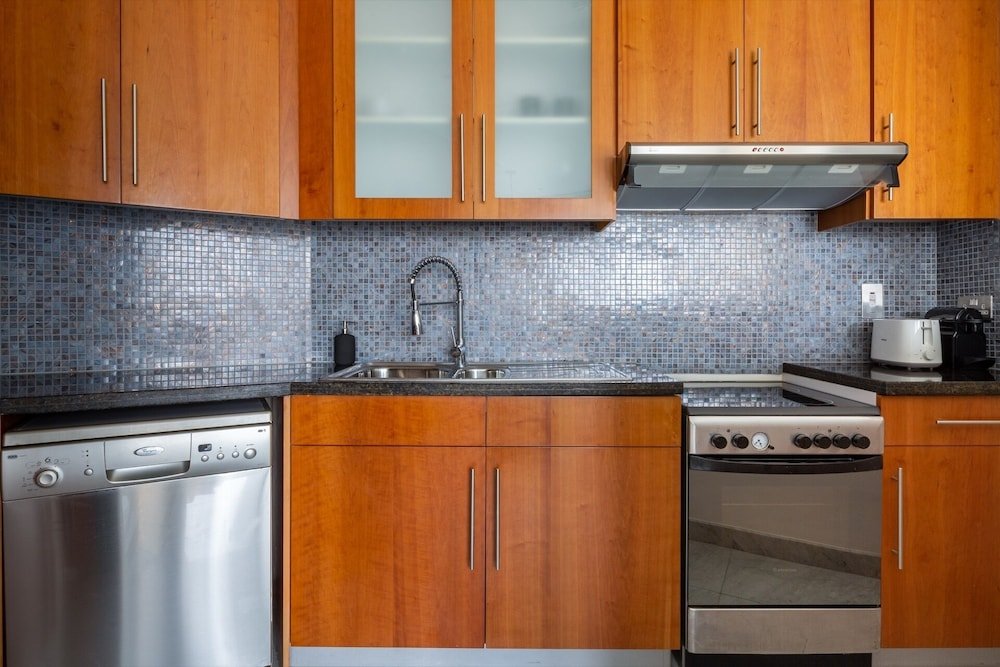 Дубай: Serene Studio Apartment in Central Park Towers