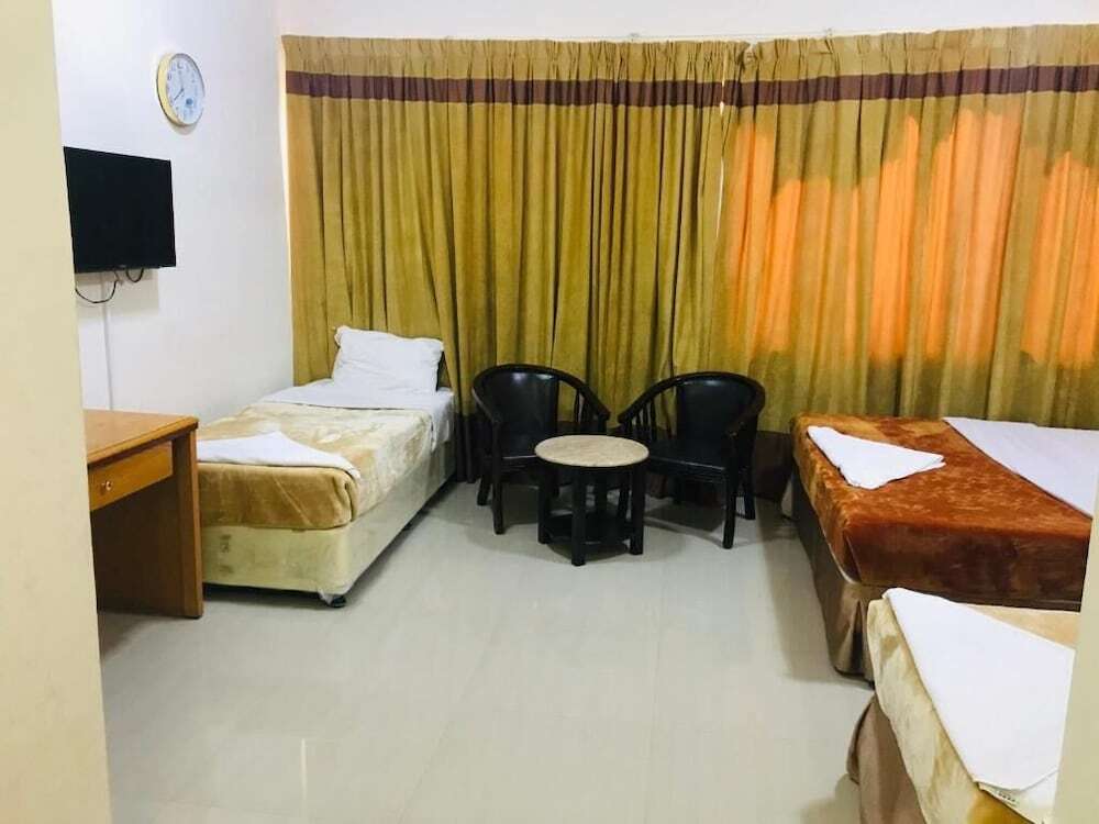 Дубай: Golden Touch Hotel
