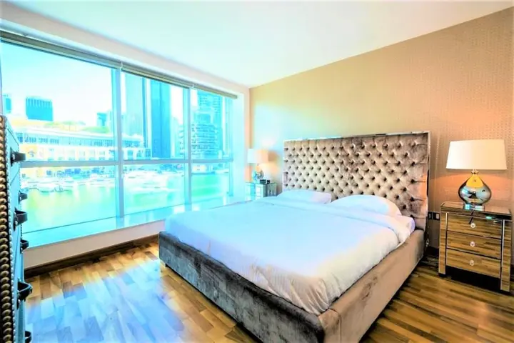 Дубай: Amazing Duplex in the Marina Dubai