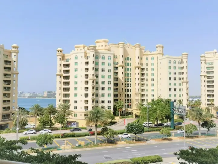 Дубай: Luxury Stay at the Palm Shoreline Dubai
