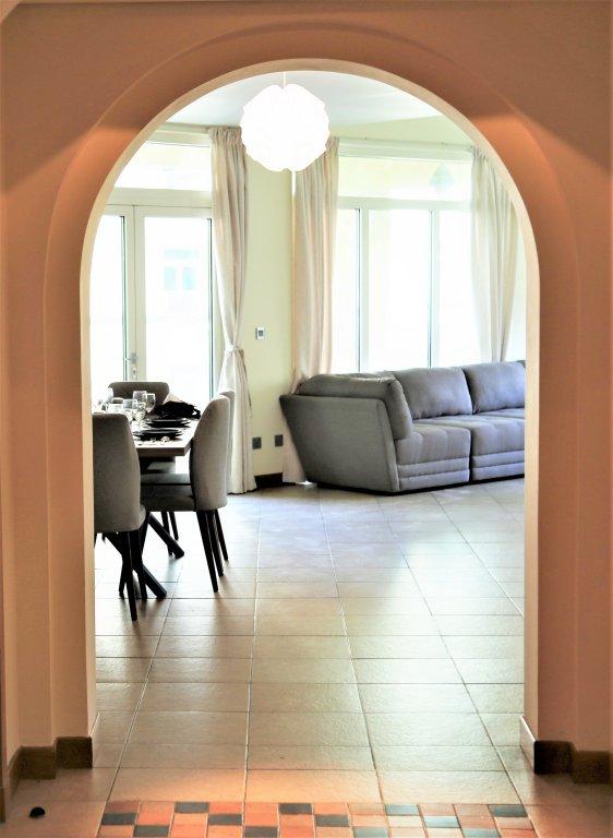 Дубай: Luxury Stay at the Palm Shoreline Dubai