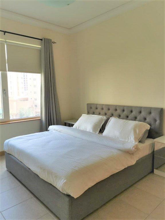 Дубай: Luxury Stay at the Palm Shoreline Dubai