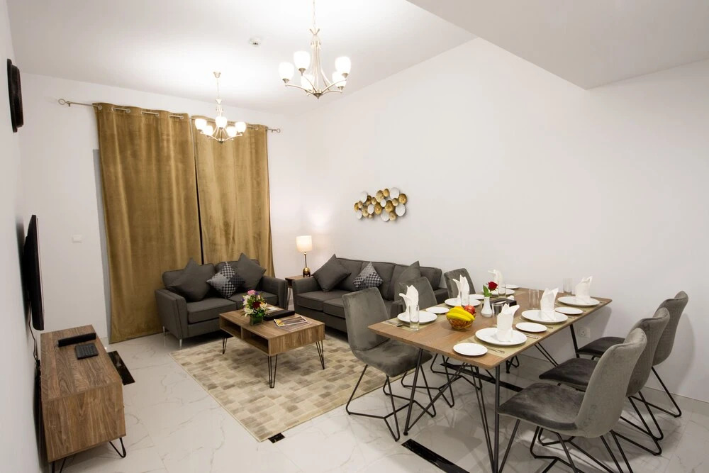 Дубай: Rose Dream-Two Bedroom Furnished Apart..