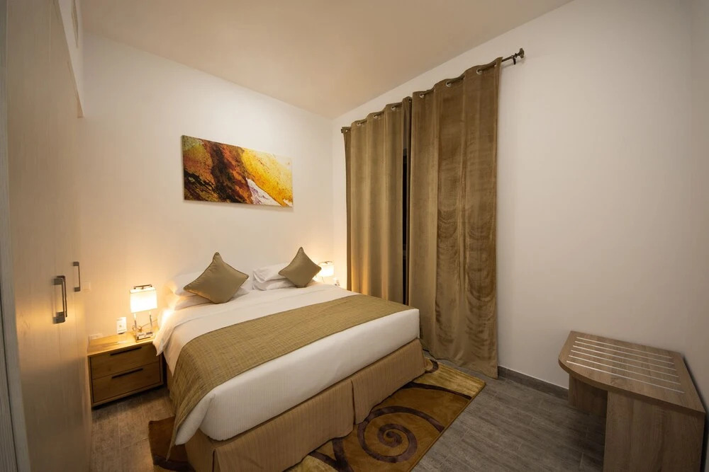 Дубай: Rose Dream-Two Bedroom Furnished Apart..
