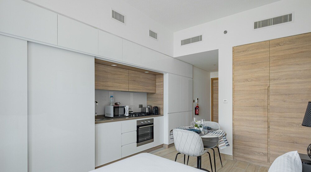 Дубай: LUX Holiday Home - Studio One 1