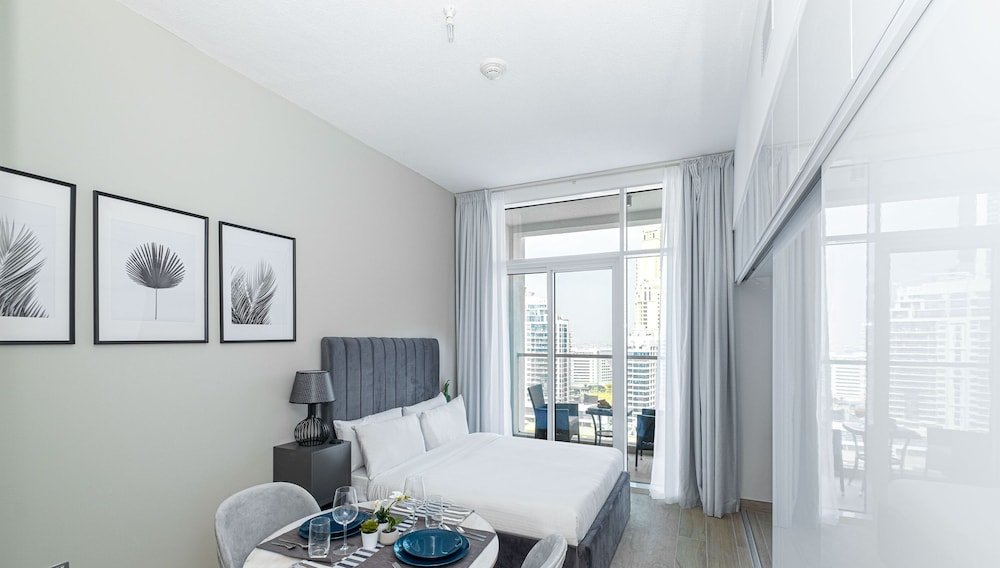 Дубай: LUX Holiday Home - Studio One 1