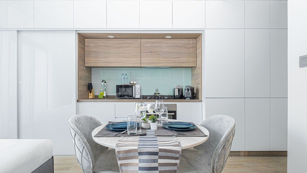 Дубай: LUX Holiday Home - Studio One 1