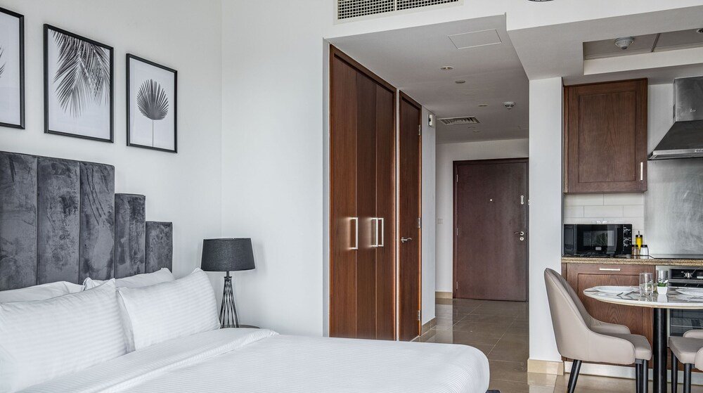 Дубай: LUX Holiday Home - 29 Boulevard 1