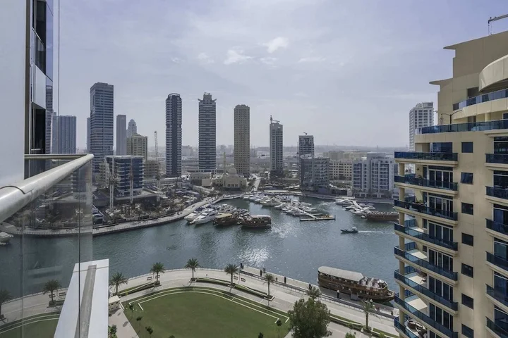 Дубай: Studio in Sparkle Tower With the Best View