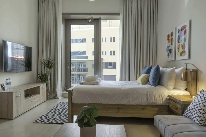 Дубай: Studio in Sparkle Tower With the Best View
