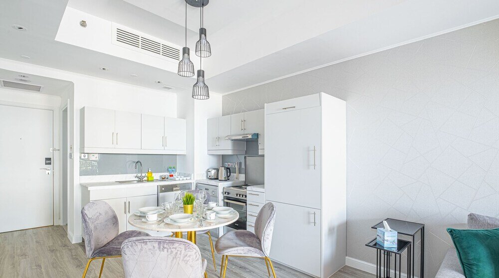 Дубай: LUX Holiday Home - IBN Residence 2