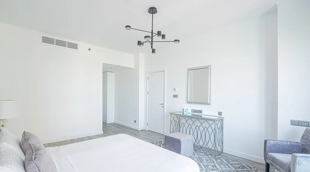 Дубай: LUX Holiday Home - IBN Residence 2