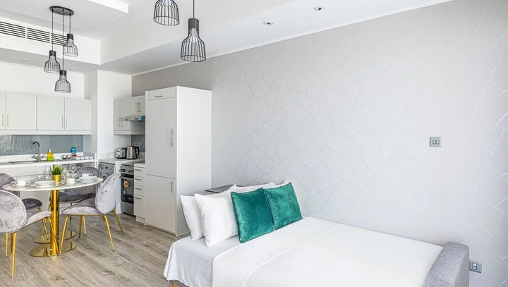 Дубай: LUX Holiday Home - IBN Residence 2