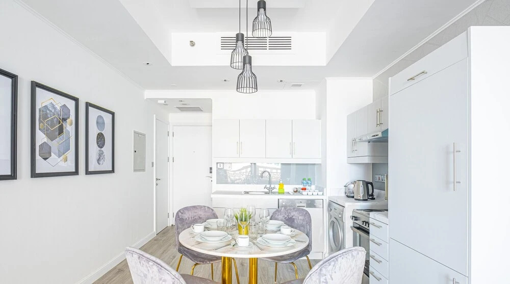 Дубай: LUX Holiday Home - IBN Residence 2