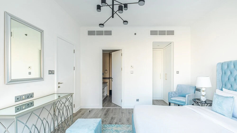 Дубай: LUX Holiday Home - IBN Residence 1