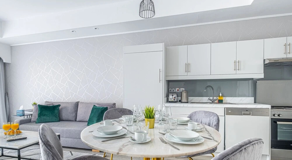 Дубай: LUX Holiday Home - IBN Residence 1