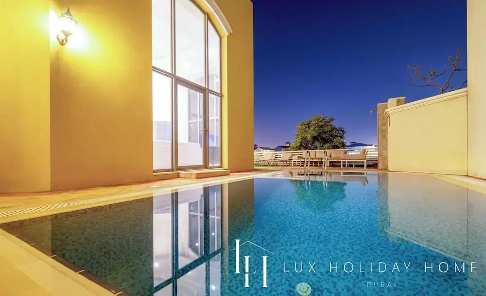 Дубай: LUX Holiday Home - Frond E 1