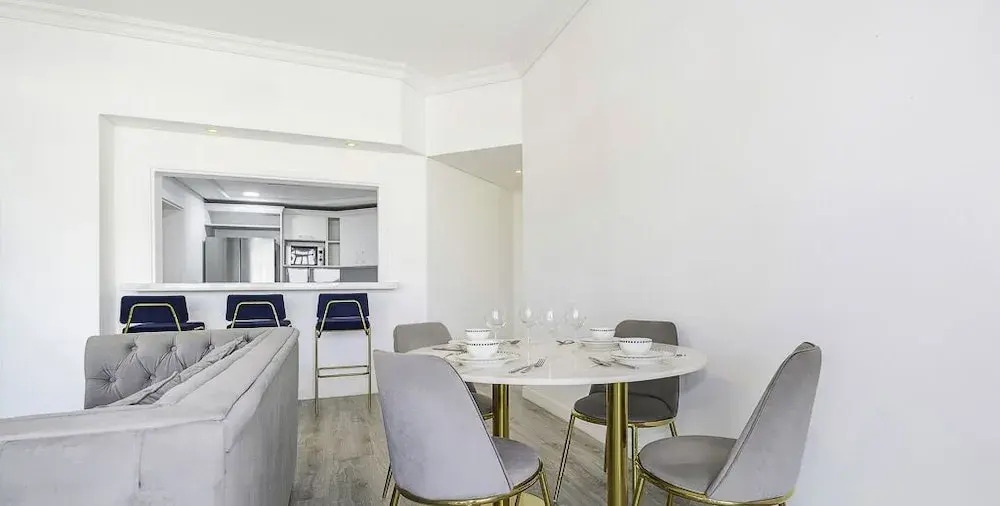 Дубай: LUX Holiday Home - Al Nabat 1