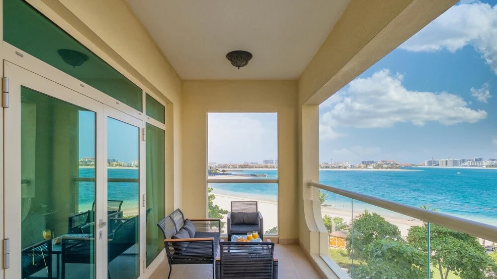 Дубай: LUX Holiday Home - Al Nabat 1