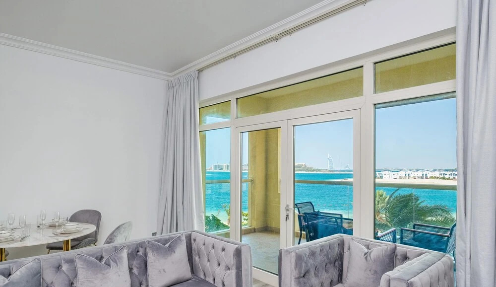 Дубай: LUX Holiday Home - Al Nabat 1