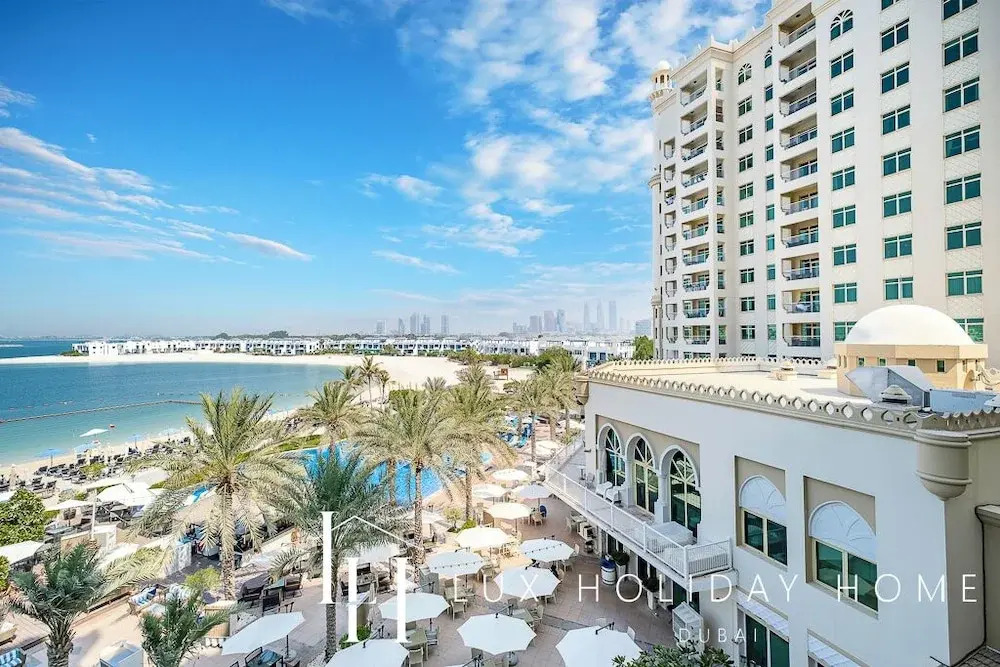 Дубай: LUX Holiday Home - Al Nabat 1