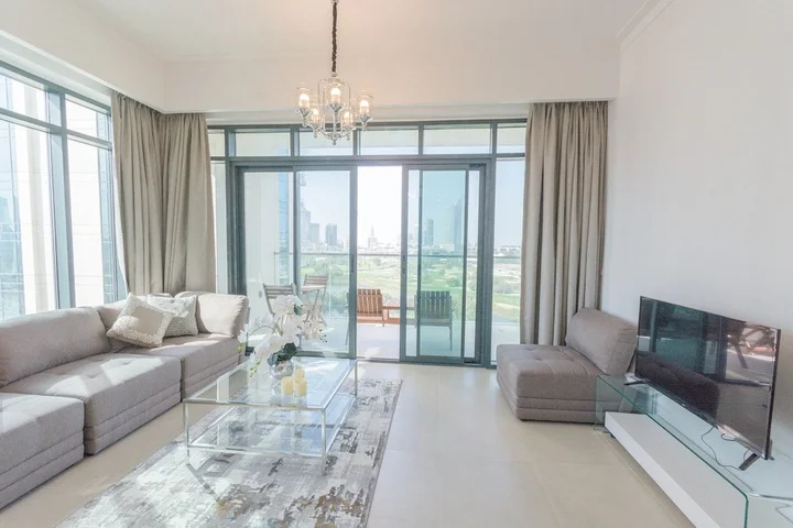 Дубай: Incredible Stay at Luxury Vida the Hills