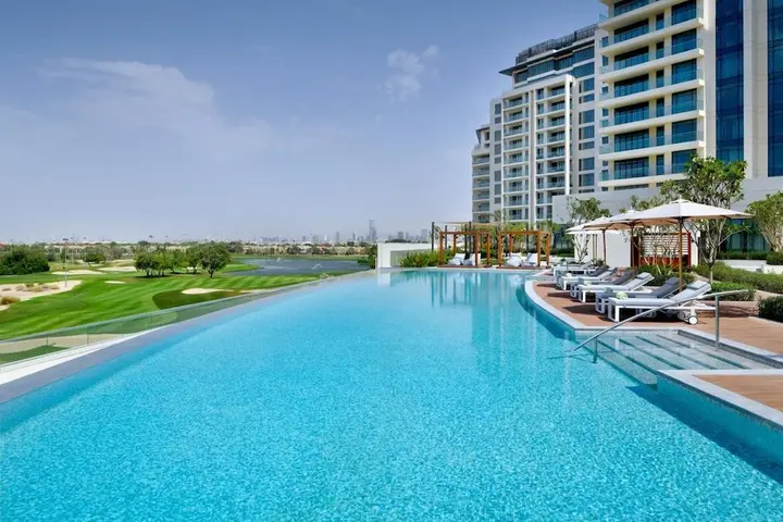 Дубай: Incredible Stay at Luxury Vida the Hills