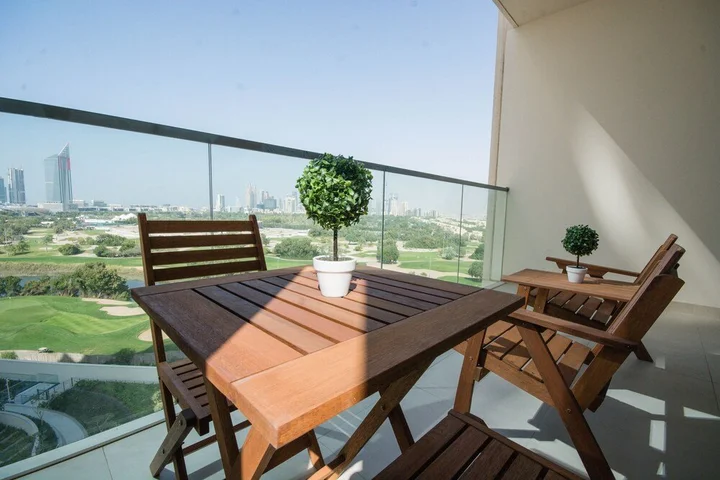 Дубай: Incredible Stay at Luxury Vida the Hills