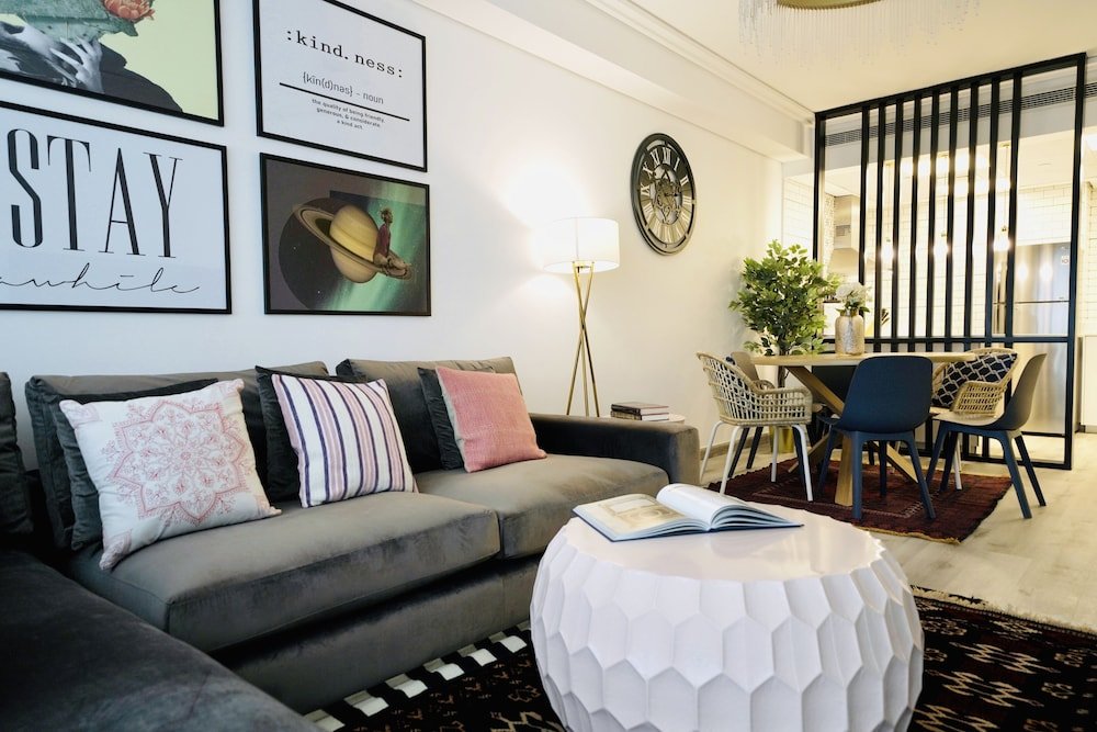 Дубай: One Perfect Stay Goldcrest B