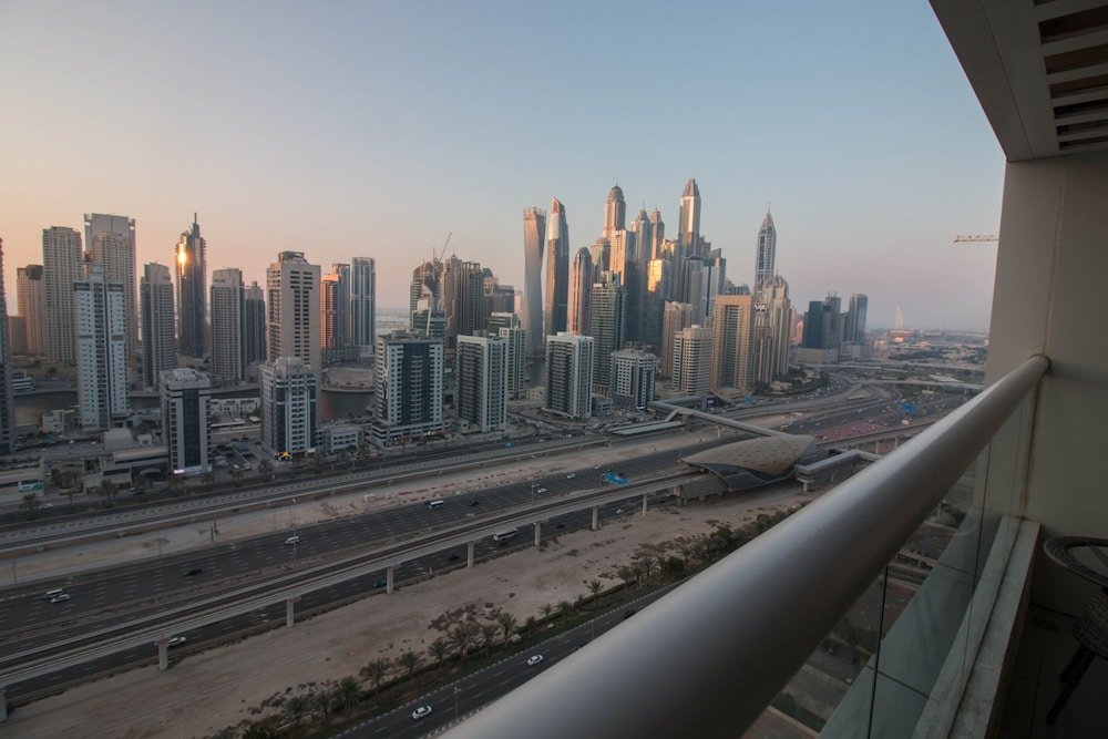Дубай: One Perfect Stay Al Waleed Paradise