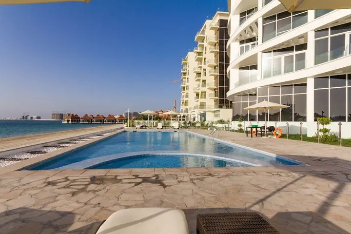Дубай: Luton Vacation Homes - Royal Bay
