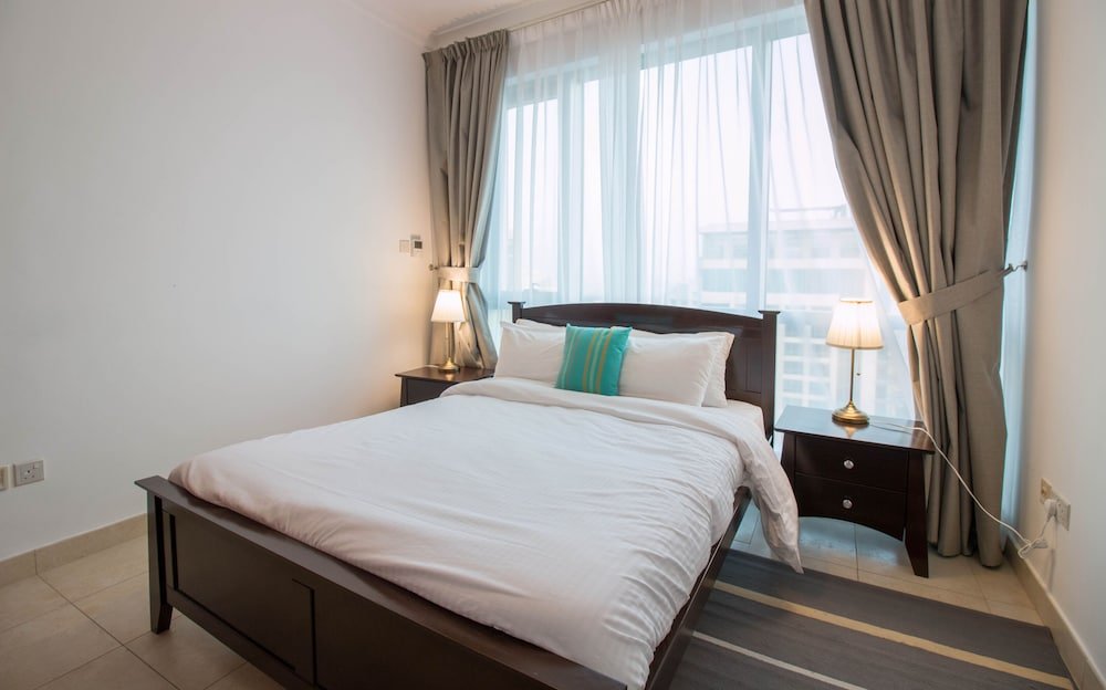 Дубай: One Perfect Stay Fairways West