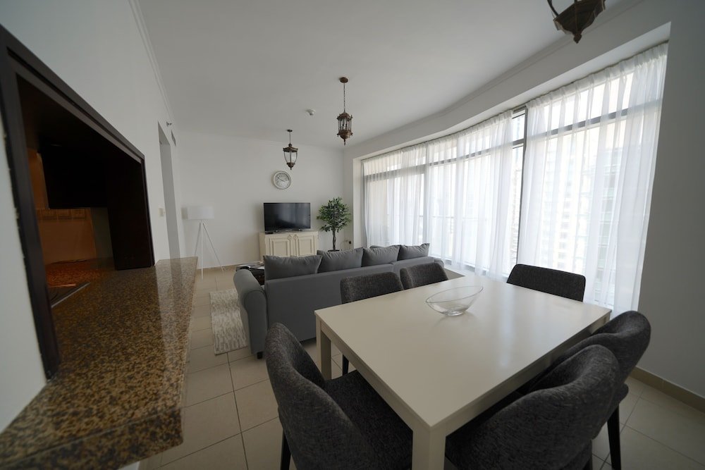 Дубай: One Perfect Stay Burj Views B