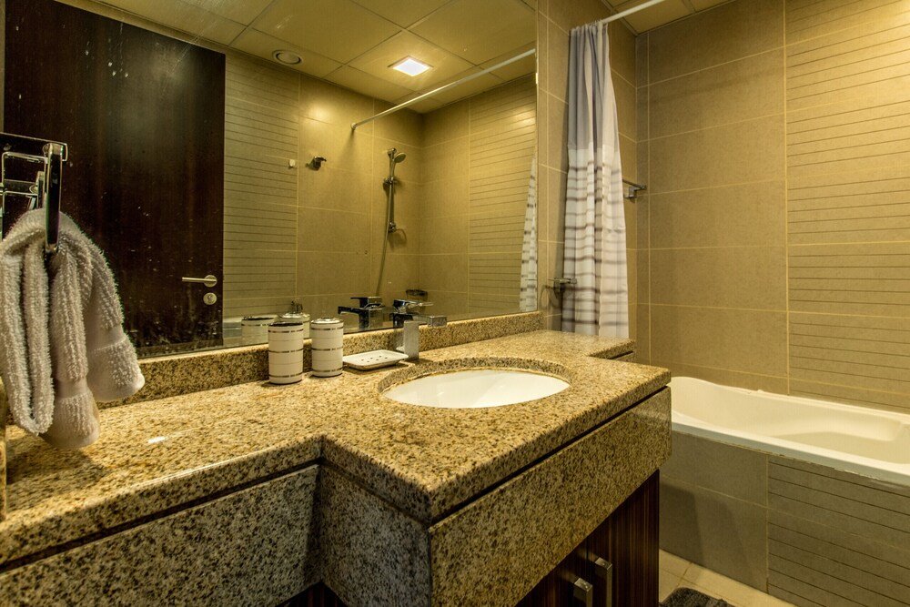Дубай: JLT - Goldcrest Executive 1 Cluster C