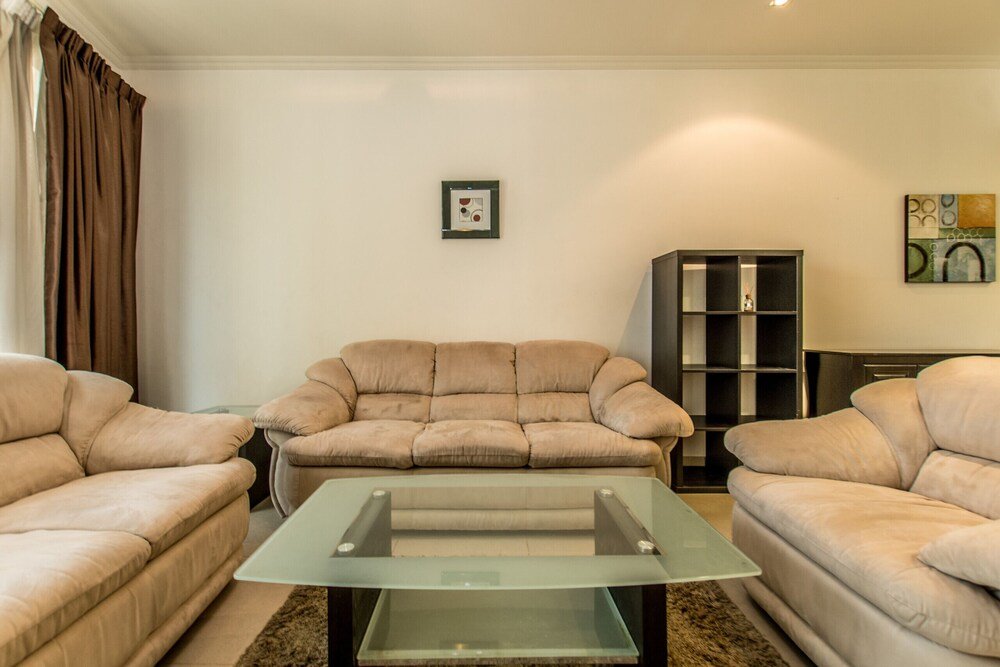 Дубай: JLT - Goldcrest Executive 1 Cluster C