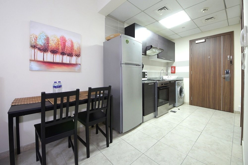 Дубай: New Arabian Holiday Homes Imperial Jvt