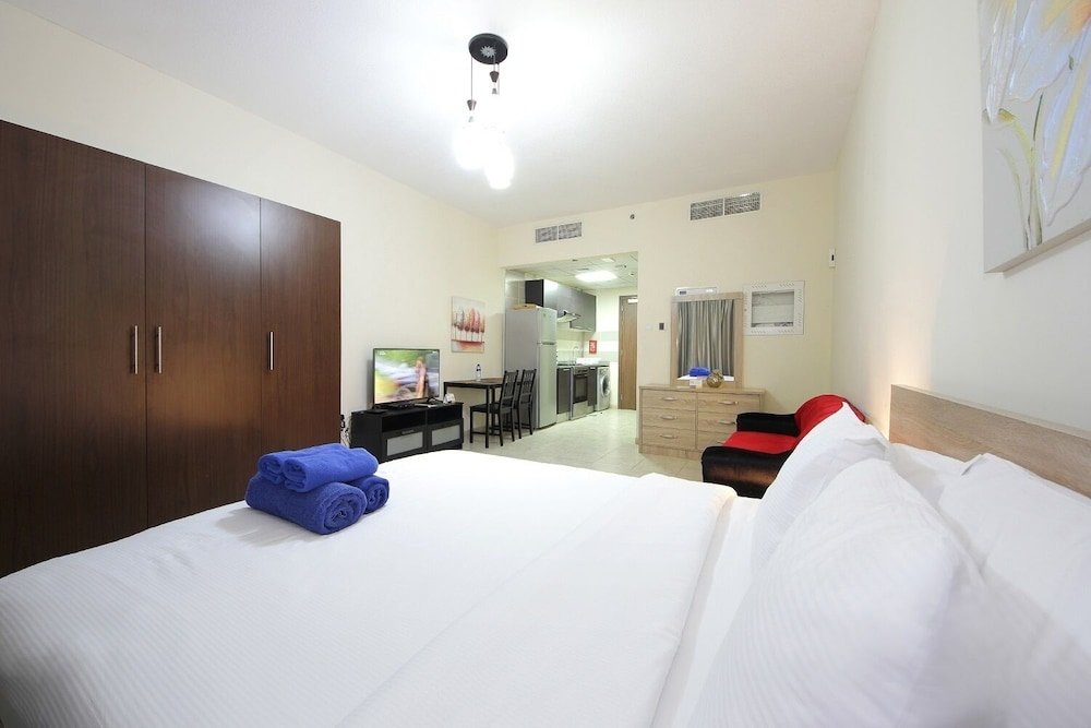 Дубай: New Arabian Holiday Homes Imperial Jvt