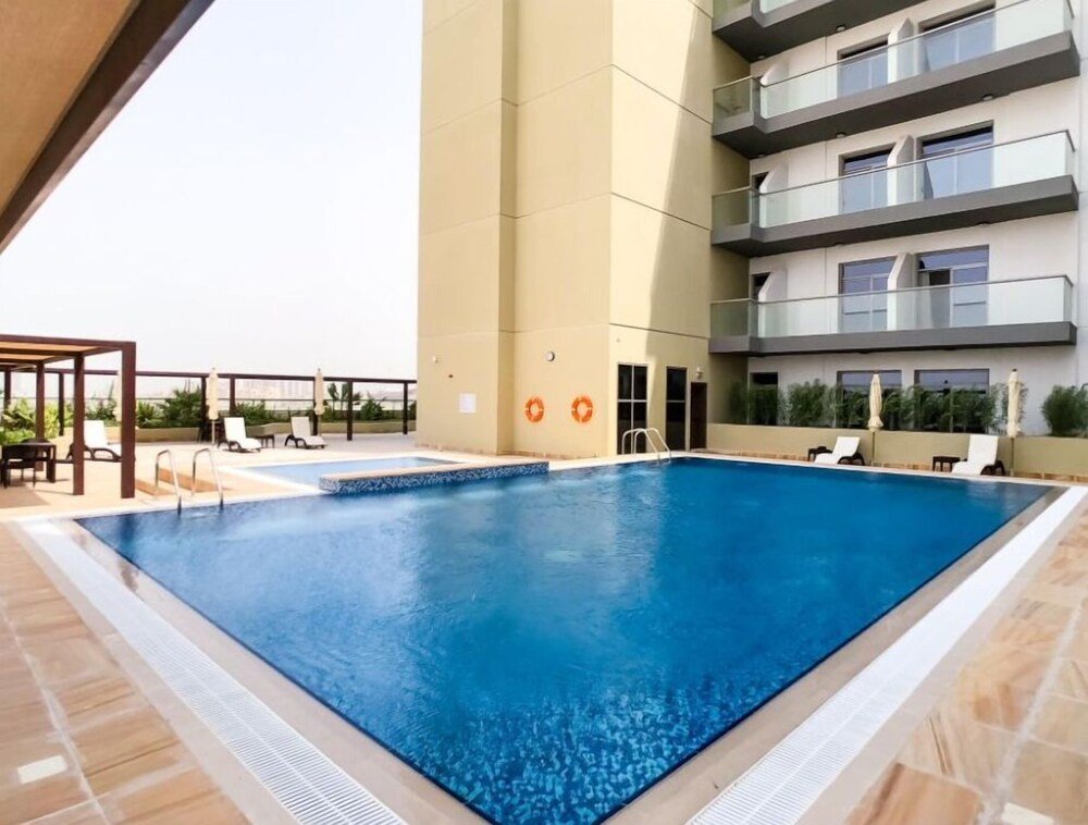 Дубай: Luton Vacation Homes Roy Mediterrian
