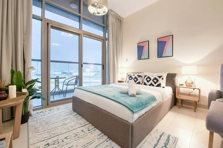 Дубай: Luton Vacation Homes Roy Mediterrian