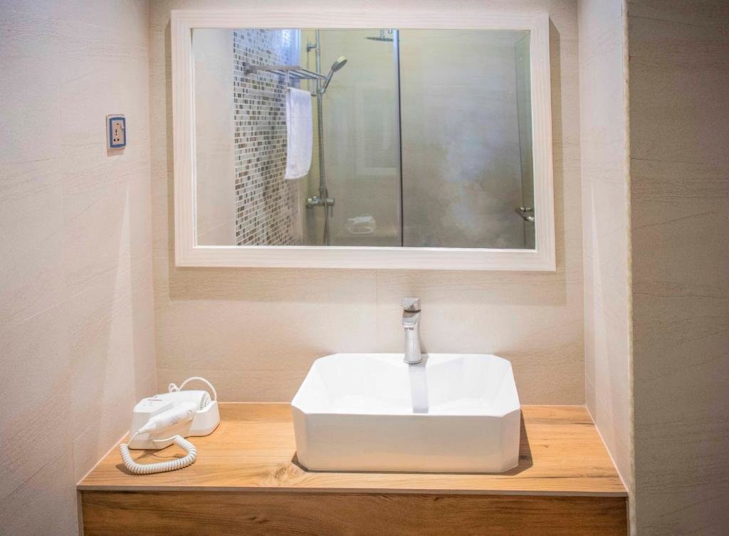 Гураиду (Атолл Каафу): Rosy Villa Hotel