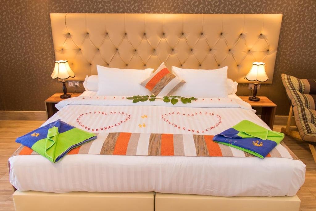 Гураиду (Атолл Каафу): Rosy Villa Hotel
