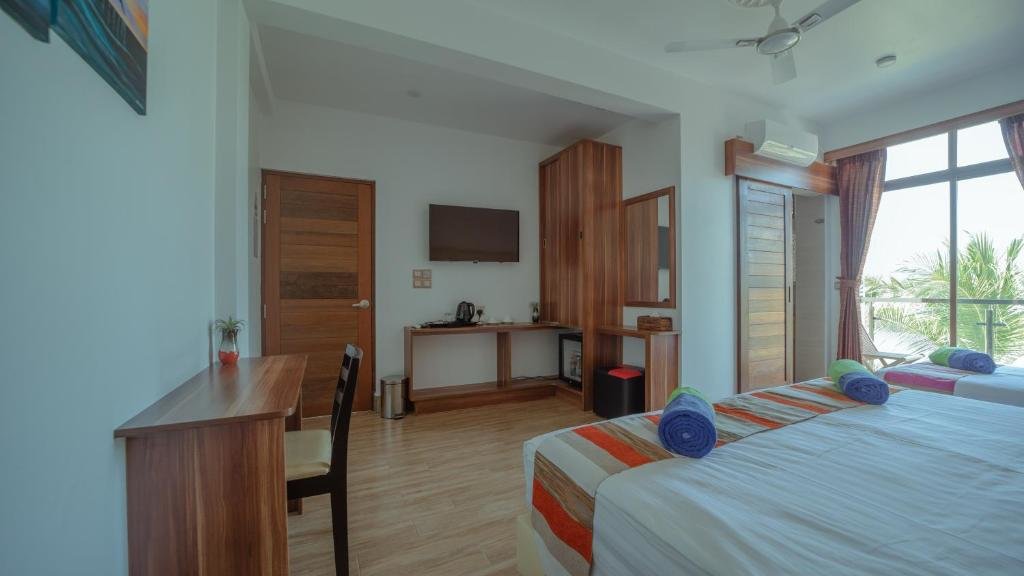 Гураиду (Атолл Каафу): Rosy Villa Hotel